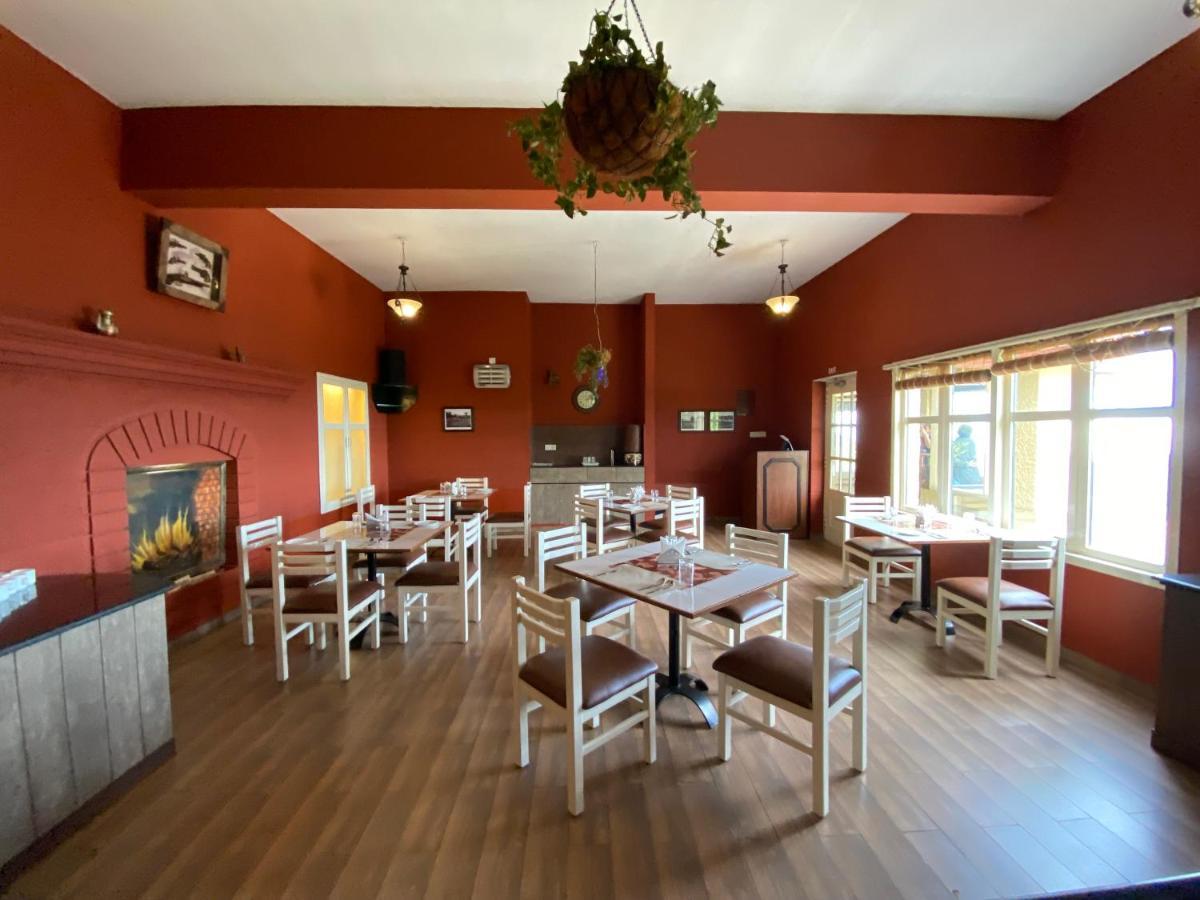 Mountain Retreat - A Hill Country Resort Уті Екстер'єр фото