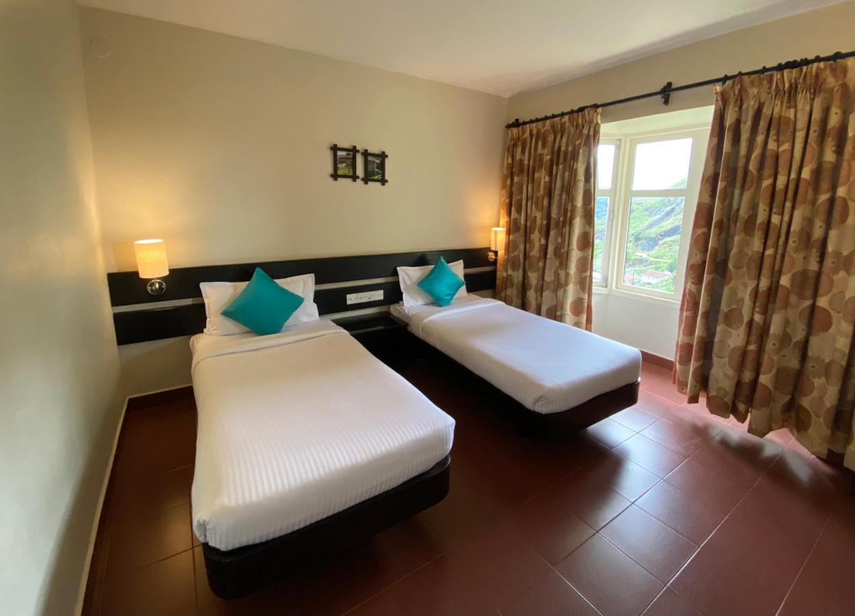 Mountain Retreat - A Hill Country Resort Уті Екстер'єр фото